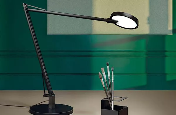 Lampe led de bureau Loola bras double