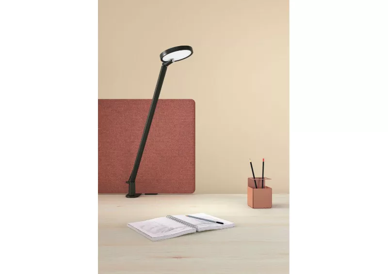 Lampe led de bureau Loola bras simple