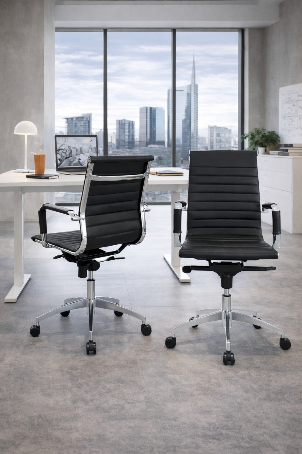 Fauteuil de Réunion Persée – Bas Dossier Cuir Noir, Basculant Décentré